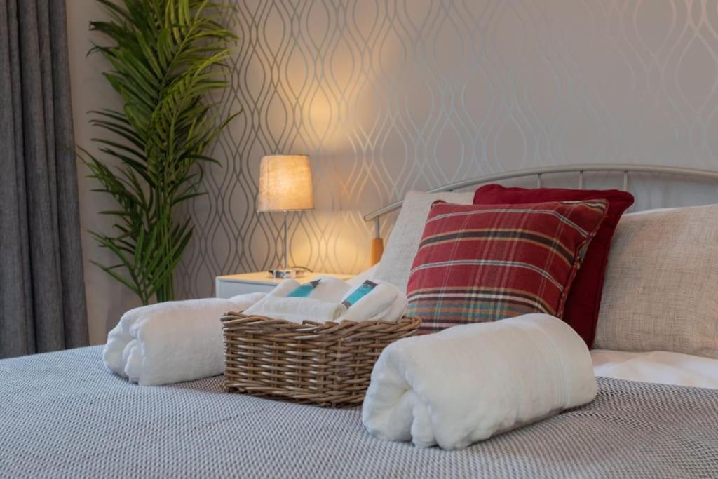Beautiful Apartment In The Heart Of Belfast!! Eksteriør billede